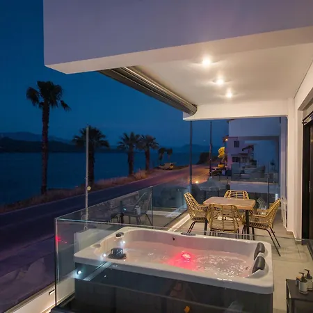 Ciel Seafront - Maisonette Apartamento